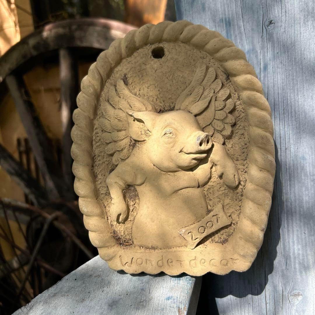 稀少　新品未使用ワンダーデコールイヤープレート 2007年ブタ ドラゴンストーン 稀少 ワンダーデコールイヤープレート 2007年ブタ ドラゴンストーン